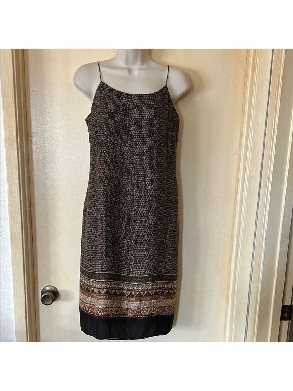 Ann Taylor 100% silk brown print shift dress with spaghetti straps size 2